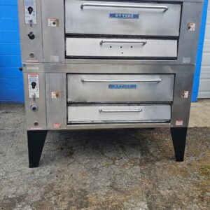 Attias pizza Oven