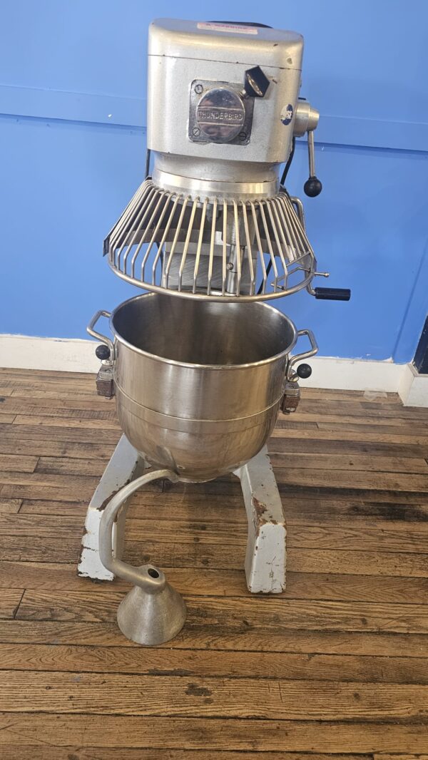 Thunderbird Mixer 30 quarters