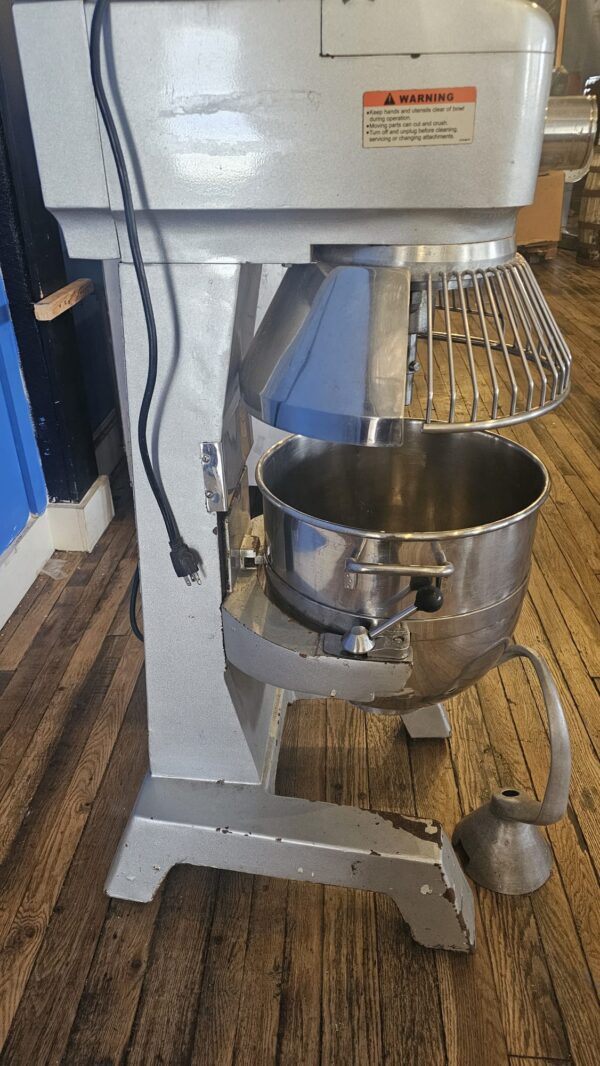 Thunderbird Mixer 30 quarters - Image 9